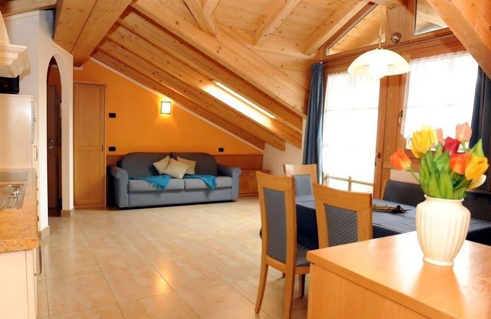 Chalet Tea Da Bondi Livigno Exterior foto