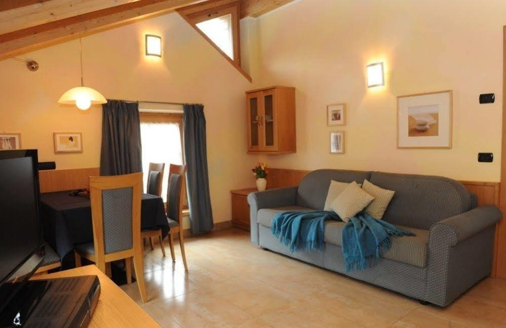 Chalet Tea Da Bondi Livigno Exterior foto